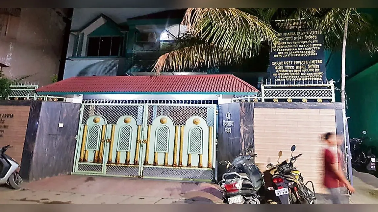 कमल भूषण हत्याकांड में पांच आरोपी पुलिस हिरासत में, परिवार की सुरक्षा के लिए बॉडीगार्ड कराया गया उपलब्ध