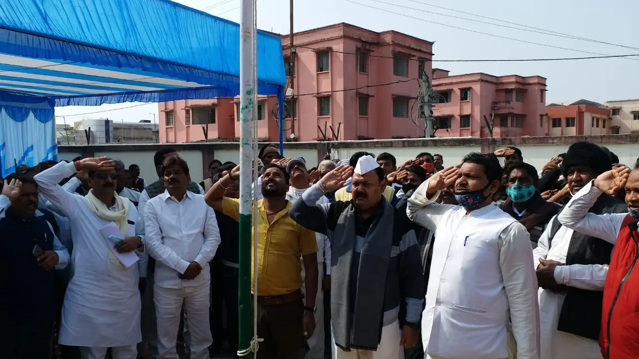 हुसैनाबाद विधानसभा सीट को लेकर विधायक कमलेश सिंह ने की घोषणा, जानें कौन होगा उनका अगला प्रत्याशी