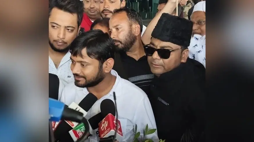 JNU छात्र संघ के पूर्व अध्यक्ष कन्हैया कुमार रांची पहुंचे, CAA के खिलाफ सभा को करेंगे संबोधित