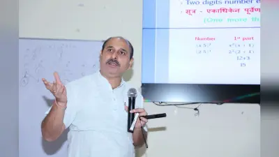 कानपुर: गंगा का जलस्तर बढ़ने से सभी घाट डूबे, बैराज से छोड़ा गया तीन लाख क्यूसेक पानी, नौका विहार पर लगी रोक