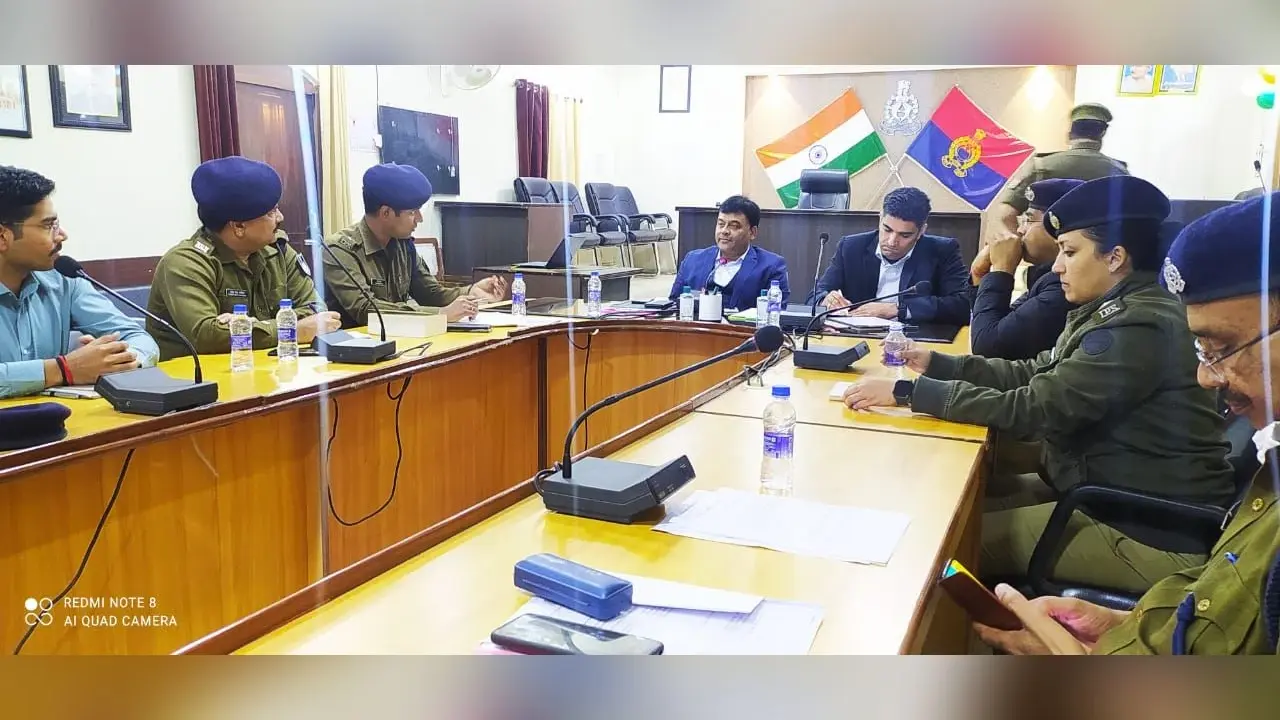 Kanpur News: पुलिस कमिश्नरेट प्रणाली समझने आए भोपाल से अधिकारी, काम का बंटवारा और तरीका सीखा