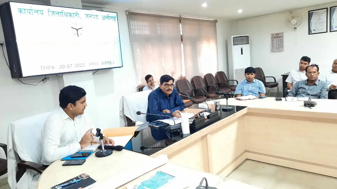 अलीगढ़ में कन्या सुमंगला योजना बेटियों के लिए बना वरदान, 14 हजार से ज्यादा हैं लाभार्थी, ऐसे करें आवेदन