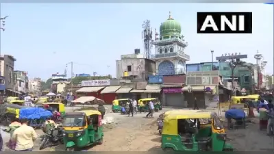 Hijab Row: हिजाब विवाद में मुस्लिम संगठनों का आज कर्नाटक बंद, हाईकोर्ट के फैसले का विरोध