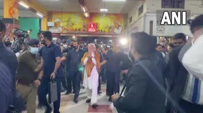 Varanasi: विदेश मंत्री एस. जयशंकर बोले- मंदिरों के संरक्षण से विश्व को साथ लाने में मिली मदद