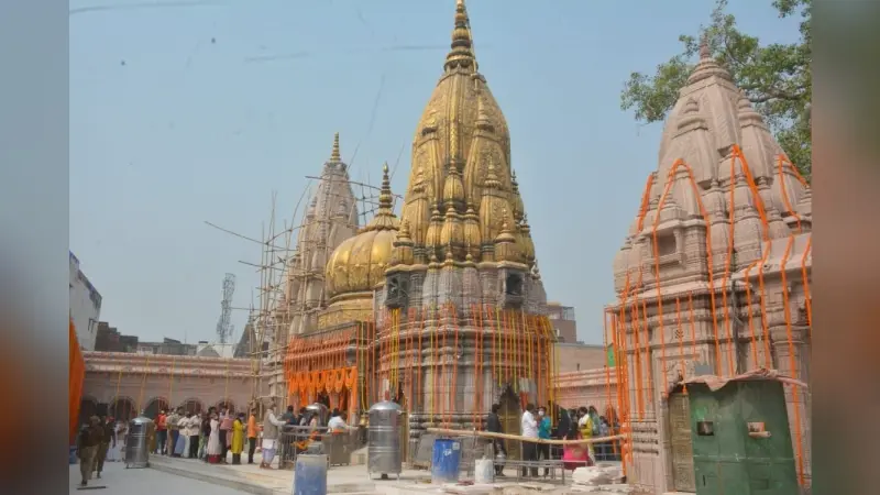 देव दीपावली के लिए तैयार है काशी, इस साल 11 लाख दीपों से रोशन होंगे गंगा घाट, देखें लेटेस्ट वीडियो