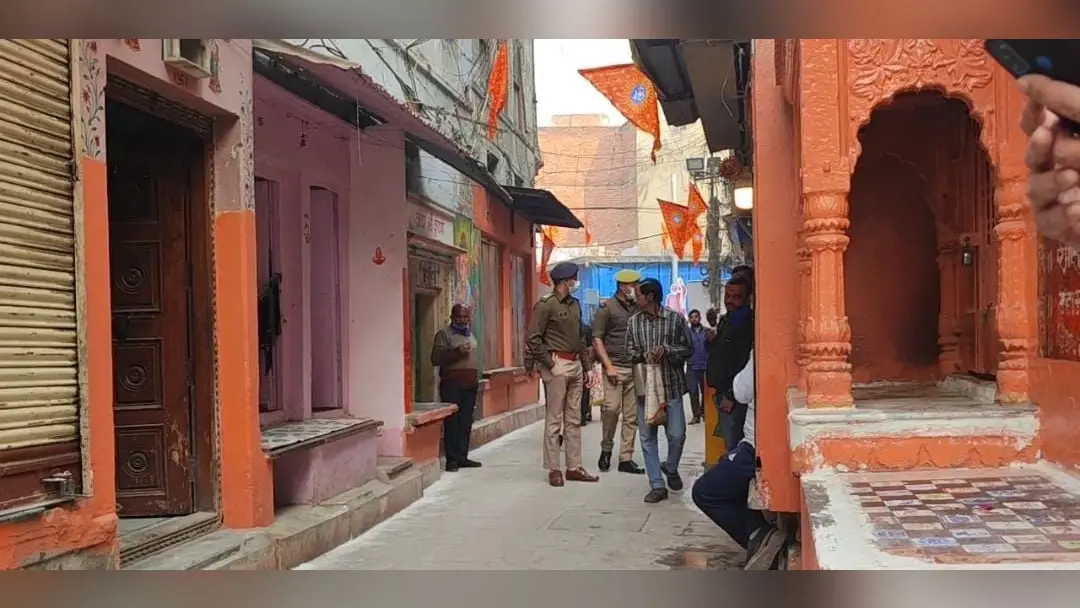 22 आईपीएस अफसरों की देखरेख में 2500 पुलिसकर्मी कर रहे PM नरेंद्र मोदी की सुरक्षा, एसपीजी और एटीएस की भी है नजर