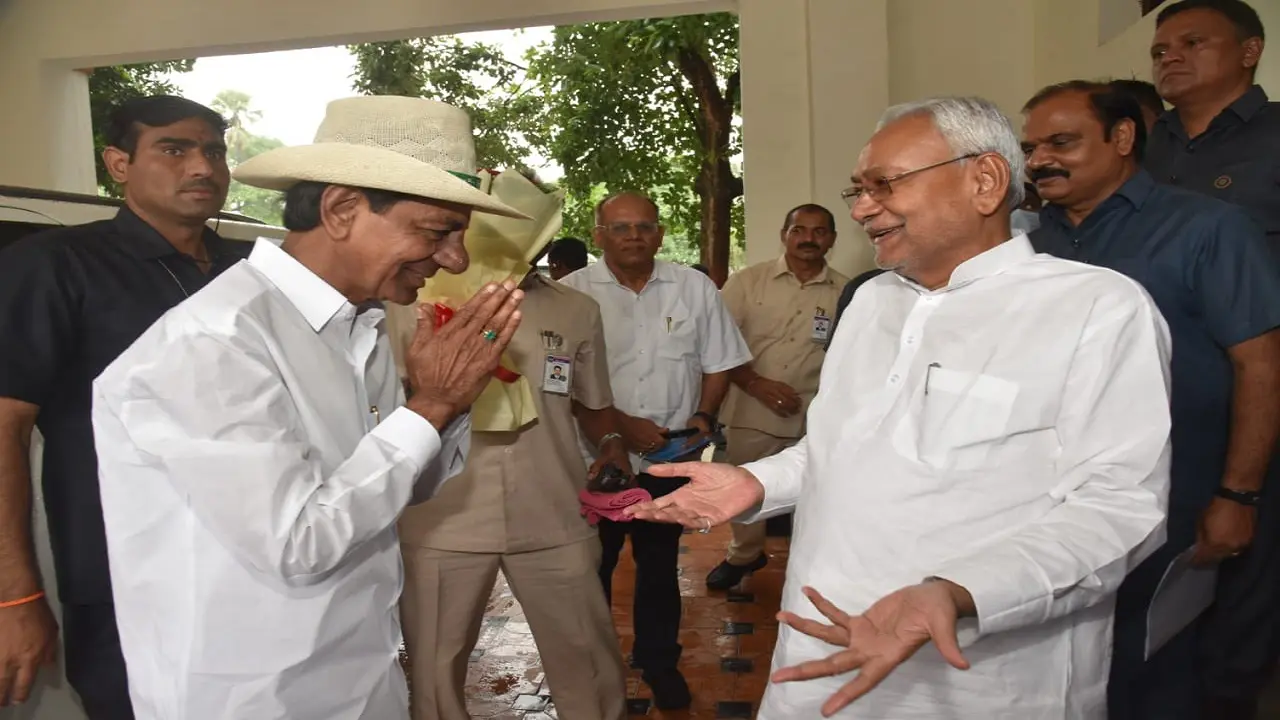 Karnataka Elections: बीआरएस ने देवगौड़ा की पार्टी JDS को दिया समर्थन, उम्मीदवार नहीं उतारने का फैसला