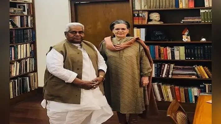 सोनिया-राहुल नहीं ले रहे बीमार सदानंद की सुध, उपेक्षा से आहत बेटे ने कहा- नीतीश कुमार का जीवन भर रहूंगा ऋणी