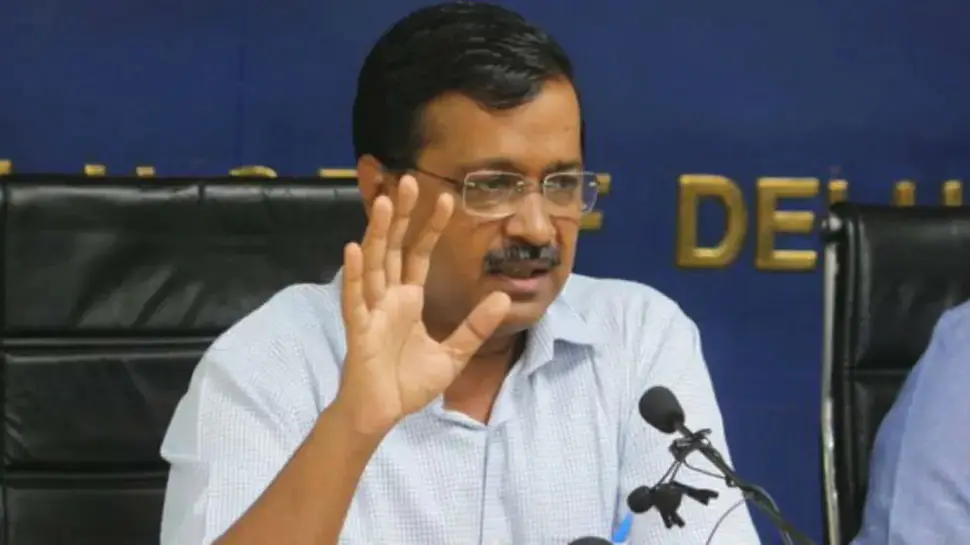 कहीं मुसीबत न बन जाए दिल्ली सरकार की ये नई गाइड लाइन, स्वास्थ्य कर्मियों को सता रहा है संक्रमण का खतरा