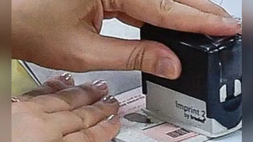 टूरिस्ट वीजा को फिर से शुरू करने की तैयारी में सरकार, कोविड महामारी के चलते 1.5 साल से था बंद