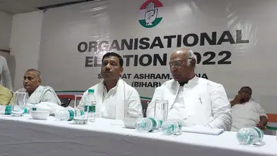 कांग्रेस अध्यक्ष पद चुनाव: मल्लिकार्जुन खड़गे पहुंचे पटना, जानें राहुल गांधी क्यों नहीं बने प्रत्याशी…