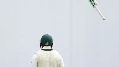 Ashes 2023: इंग्लैंड के खिलाफ शतक जड़ इस खास अंदाज में ख्वाजा ने मनाया जश्न, देखें वीडियो