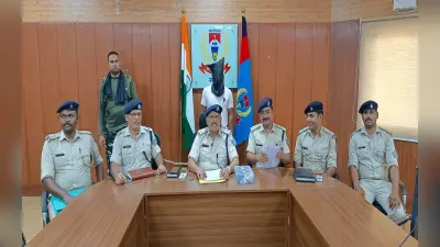 पीएलएफआई सुप्रीमो दिनेश गोप के बाद एरिया कमांडर विश्राम कोंगाड़ी चढ़ा पुलिस के हत्थे, हथियार के साथ हुआ अरेस्ट