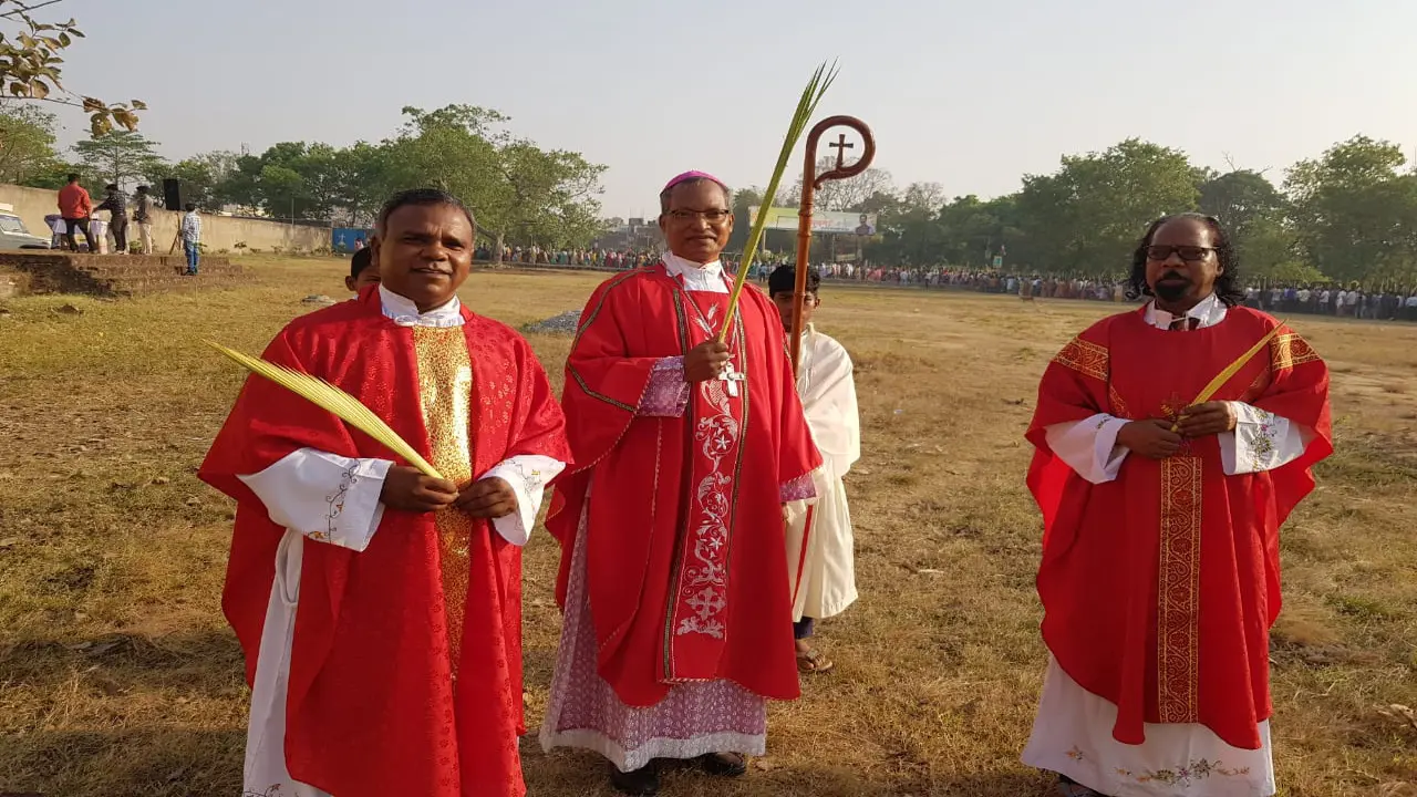 झारखंड के खूंटी में ईसाई धर्मावलंबियों ने मनाया खजूर पर्व, जानें इस पर्व का महत्व