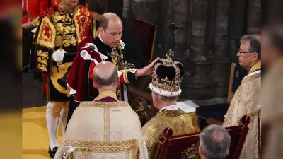King Charles III Coronation: किंग चार्ल्स तृतीय बने ब्रिटेन के महाराज, सिर पर सजा यह बेशकीमती ताज