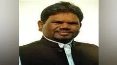 लोहरदगा के पूर्व विधायक कमल किशोर भगत कमरे में पाए गये मृत, जांच में जुटी पुलिस, पत्नी भी ICU में