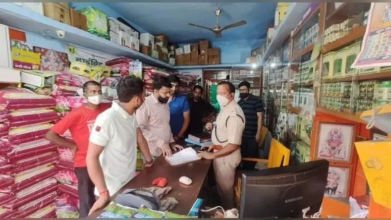 Jharkhand News: पत्नी की गला रेतने के बाद मां को रॉड से पीट-पीटकर मार डाला