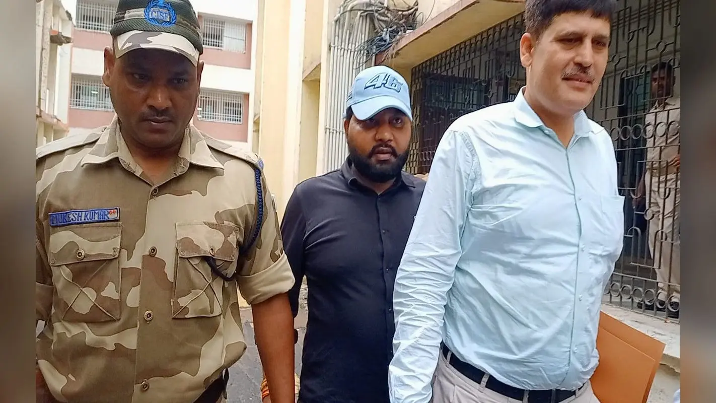 झारखंड : 5 दिनों की ईडी रिमांड पर साहिबगंज के पत्थर कारोबारी कृष्णा साहा, कई अहम जानकारी मिलने की उम्मीद