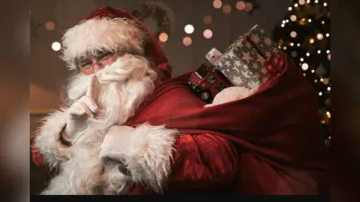Christmas 2022: कौन है रात के अंधेरे में खुशियों की सौगात देने वाले सेंटा, जिनका सभी को रहता है इंतजार