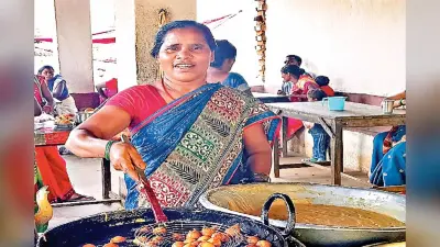 लोहरदगा की ललिता आज कर रही होटल का कारोबार, कभी बेचती थी लकड़ी, सलाना कमा रही है लाखों रुपये