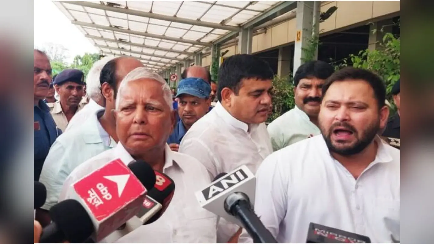 तेजस्वी यादव से आज इडी की पूछताछ, पढ़िए लालू प्रसाद से क्या सब पूछा