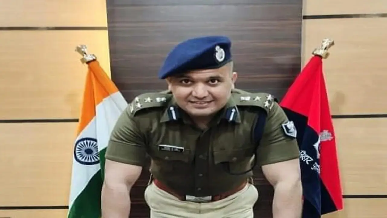 Bihar: DIG शिवदीप लांडे के नए फरमान से अपराधियों में हड़कंप, जेल से निकले बदमाशों की होगी परेड, जानें निर्देश