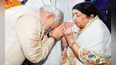 देशभक्ति गीत हो या प्यार के नगमे, लता मंगेशकर के 10 गाने जो अगले 100 साल तक सुने जायेंगे