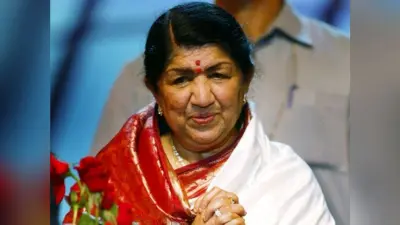 लता मंगेशकर की सेहत में सुधार, इलाज कर रहे डॉक्टर ने बताया ताजा हेल्थ अपडेट