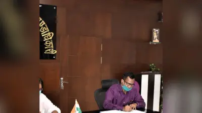 कोरोना की जांच के लिए लोगों को जागरूक करें : उपायुक्त दिलीप कुमार टोप्पो
