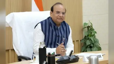 Delhi: अब ‘बिजली सब्सिडी’ को लेकर बढ़ेगी तकरार? LG सक्सेना ने 15 दिनों के भीतर सब्सिडी पर फैसला लेने को कहा