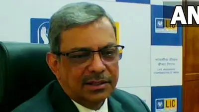 पूंजी के लिए सरकार-शेयरहोल्डर्स के पास जायेगी LIC, जानें,क्यों निजी बीमा कंपनियों को मिलेगी कड़ी चुनौती