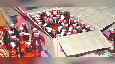 अलीगढ़ जहरीली शराब कांड: मुख्य आरोपी के पुत्र समेत 2 जमानत पर रिहा, जानें अब तक क्या हुई कार्रवाई