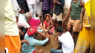 हजारीबाग : सावन में प्रकट हुए भोलेनाथ, देखने के लिए श्रद्धालुओं का लगा तांता