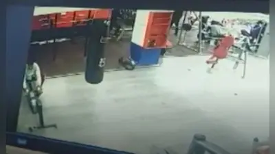 Lucknow News: जिम में वर्कआउट करते-करते डॉक्टर को आया हार्ट अटैक, चंद सेकंड में हो गई मौत, घटना CCTV में कैद