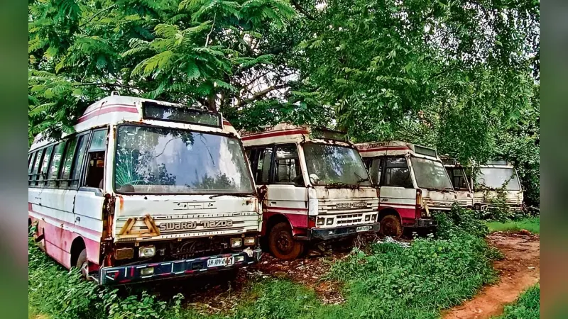 धनबाद में 64 सिटी बसें हो गयीं कंडम, अब 120 इलेक्ट्रिक व सीएनजी बसें उतारने की तैयारी