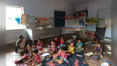 पूर्वी सिंहभूम में छह माह से आंगनबाड़ी सेविका व सहिया मानदेय के लिए लगा रही चक्कर, घर चलाना हुआ मुश्किल