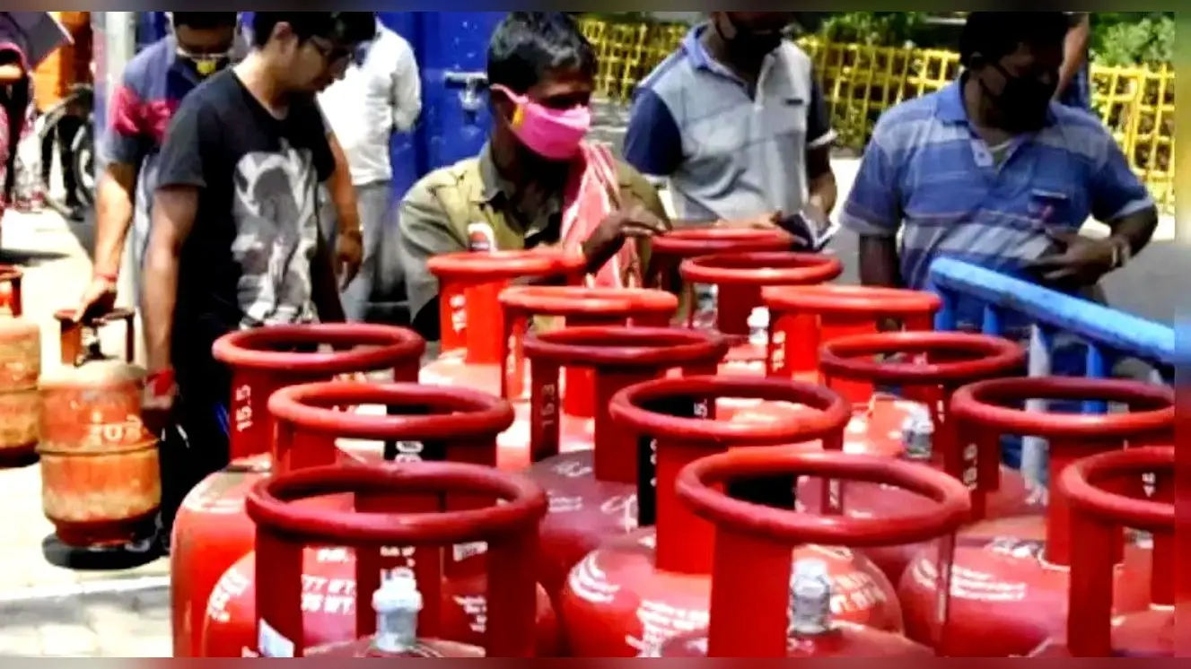 अब आप PhonePe के जरिए भी करा सकते हैं LPG गैस सिलेंडर की बुकिंग, स्टेप बाई स्टेप जानिए पूरी प्रक्रिया