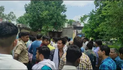 Lucknow News: उच्च शिक्षा मंत्री ने 25 छात्राओं को उत्कृष्ट प्रतिभा का प्रदर्शन करने पर किया सम्मानित