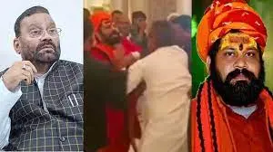 Lucknow: स्वामी प्रसाद मौर्य पर तलवार-फरसे से हमला! पुलिस कमिश्नर से शिकायत, महंत राजू दास ने लगाए ये आरोप…
