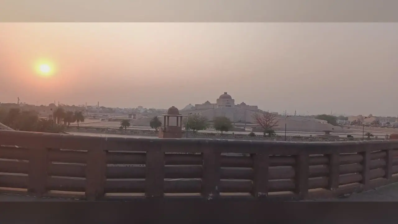 Lucknow Weather Update: गर्मी दिखाएगी तेवर, कब होगी बारिश और मिलेगी राहत, जानें अपने शहर के मौसम का हाल