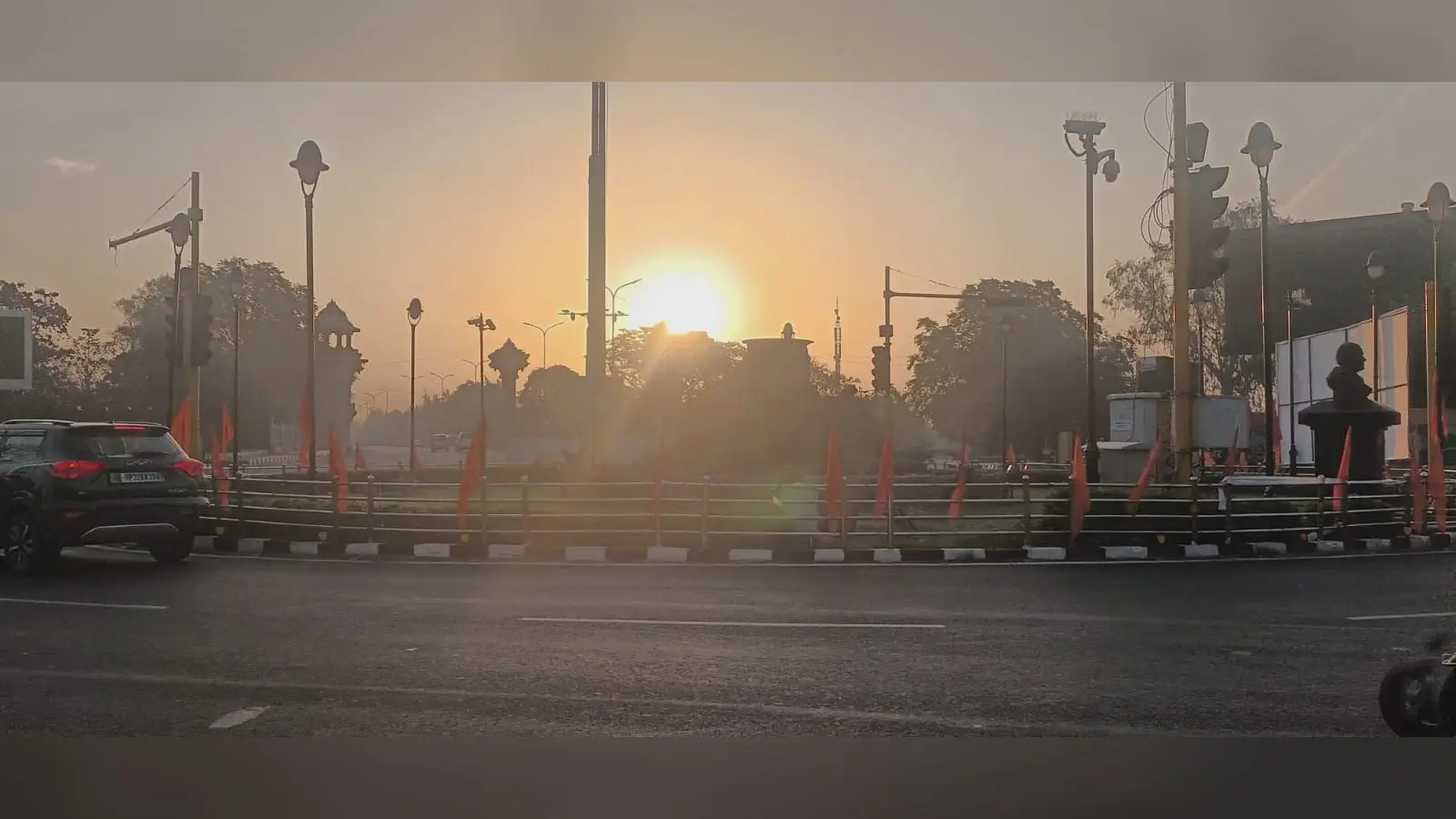 UP Weather Update: यूपी में उमस के बाद अब झुलसा देने वाली गर्मी के लिए रहें तैयार, हीटवेव को लेकर अलर्ट