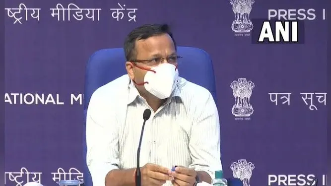 भारत में 4 लाख से कम हुए कोरोना के सक्रिय मामले, देश के 44 जिलों में पॉजिटिविटी रेट 10 फीसदी के पार