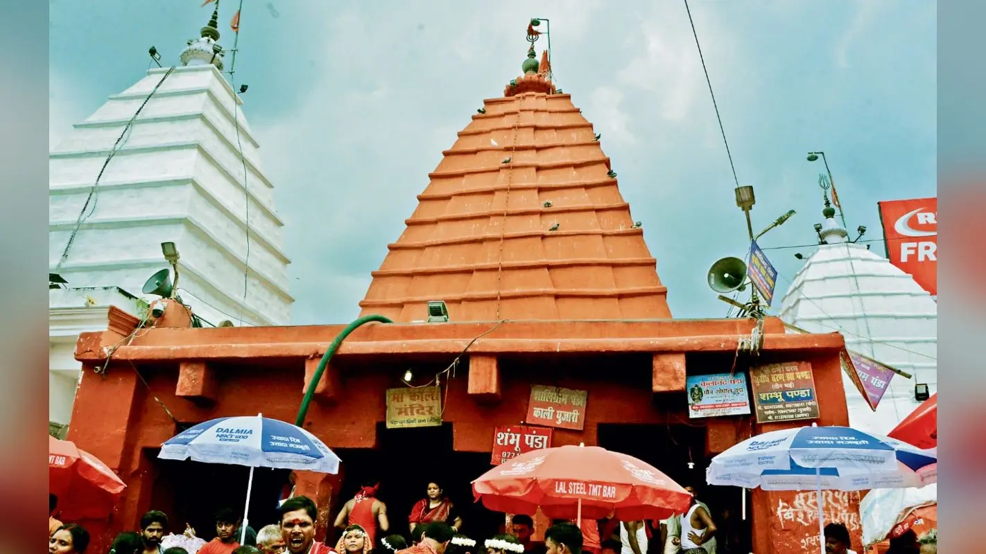Odisha Crime News: मां-भाभी पर चाकू से जानलेवा हमला करने के बाद काट ली अपनी गर्दन, तीनों की हालत गंभीर