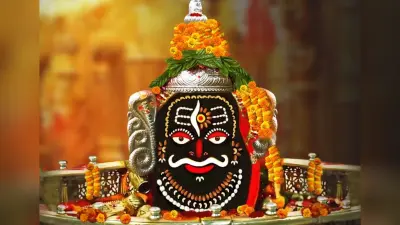 कोविड-19 : महाकालेश्वर और ओंकारेश्वर में दर्शनार्थियों की संख्या घटायी, ‘सवारी’ मार्ग बदले गये
