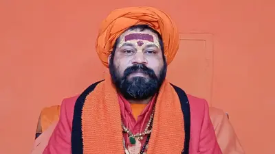 महंत राजू दास ने आपत्तिजनक टिप्पणी पर महिलाओं से मांगी माफी, समलैंगिक संबंधों को लेकर कही ये बात, जानें मामला