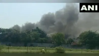 महाराष्ट्र में मराठा आरक्षण हुआ हिंसक, एनसीपी विधायक के घर में लगाई गई आग, बाल-बाल बचे प्रकाश सोलंके