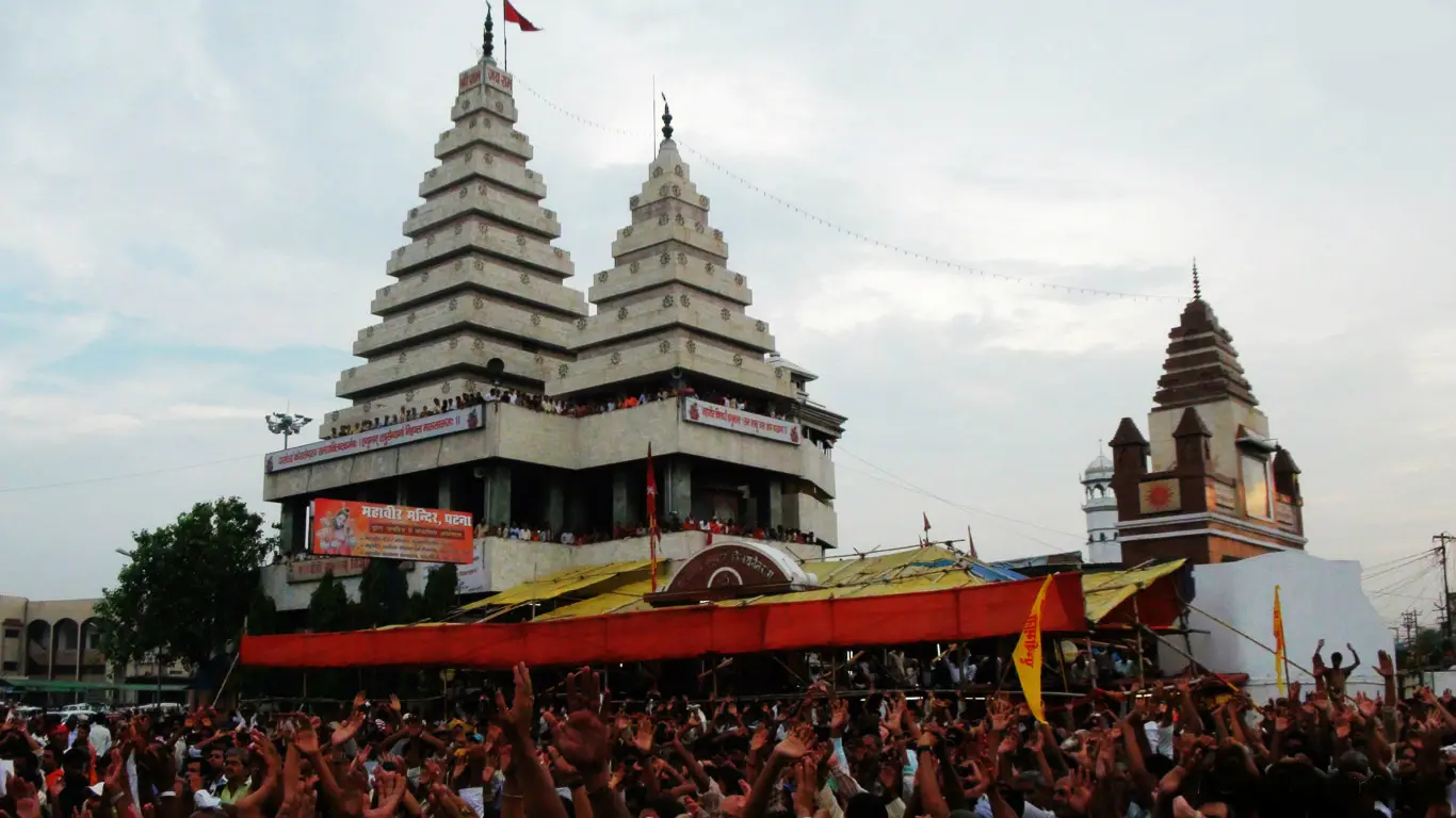 महावीर मंदिर : हनुमानगढ़ी के संतों ने महेंद्र दास को बनाया महंत, कुणाल बोले- फैलाया जा रहा भ्रम