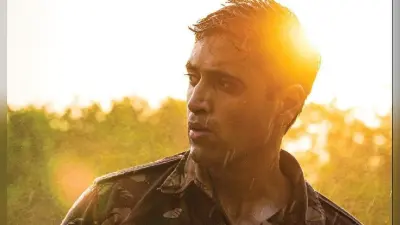 Major Movie Review: इमोशनल कर जाती है रियल हीरो की रील फ़िल्म, पढ़ें रिव्यू