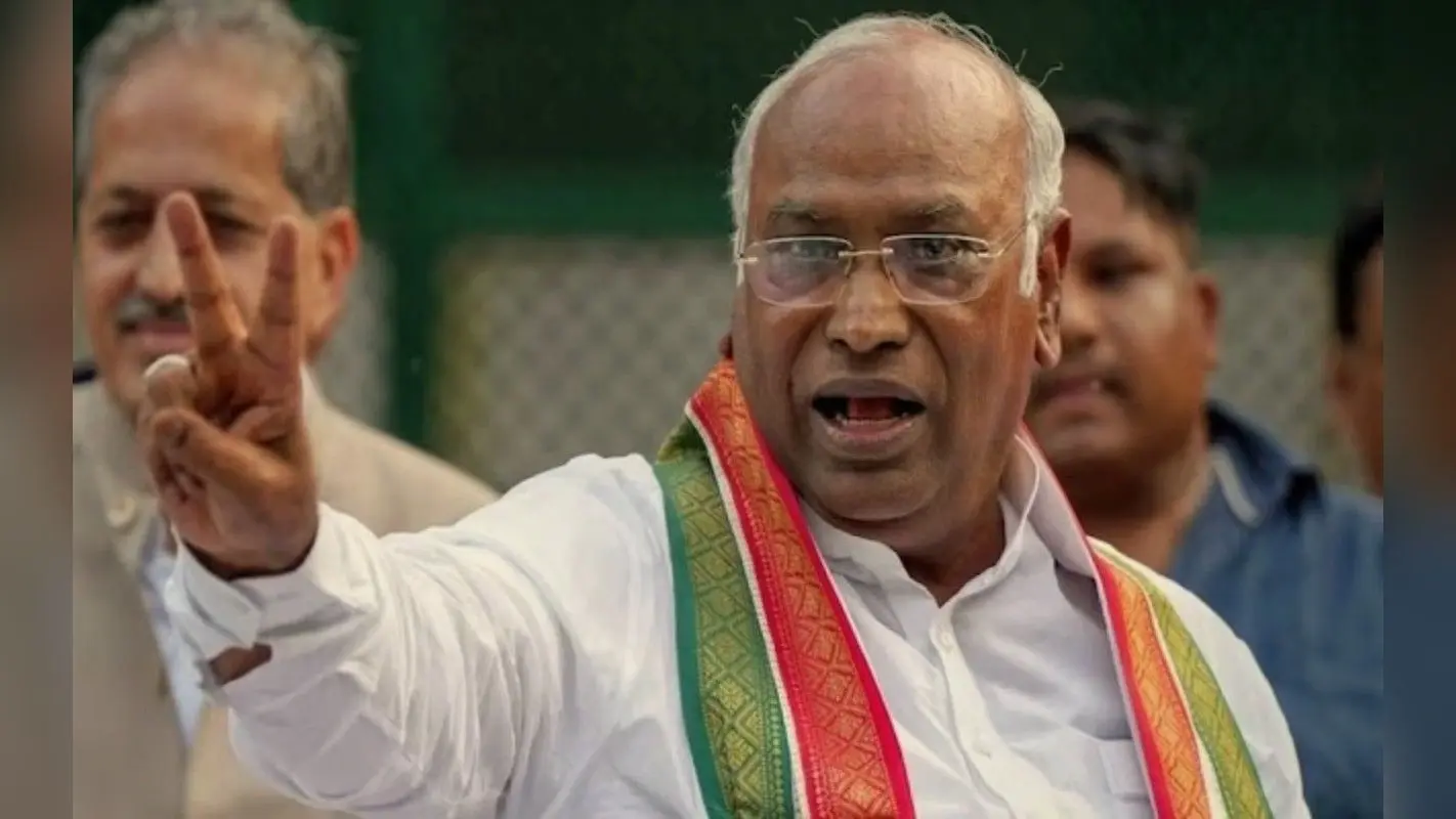 Mallikarjun Kharge ने पीएम मोदी को फिर लिखा पत्र, कांग्रेस मेनिफेस्टो पर बहस के लिए ललकारा