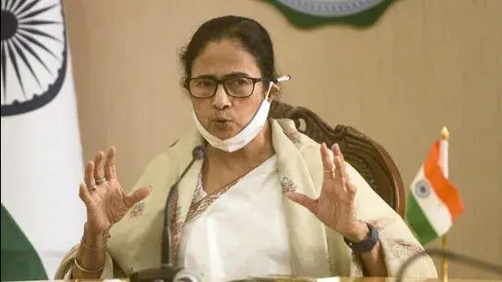 जलपाईगुड़ी हादसा: ममता बनर्जी ने किया मृतकों के लिए मुआवजा का ऐलान, भाजपा ने बनायी टीम